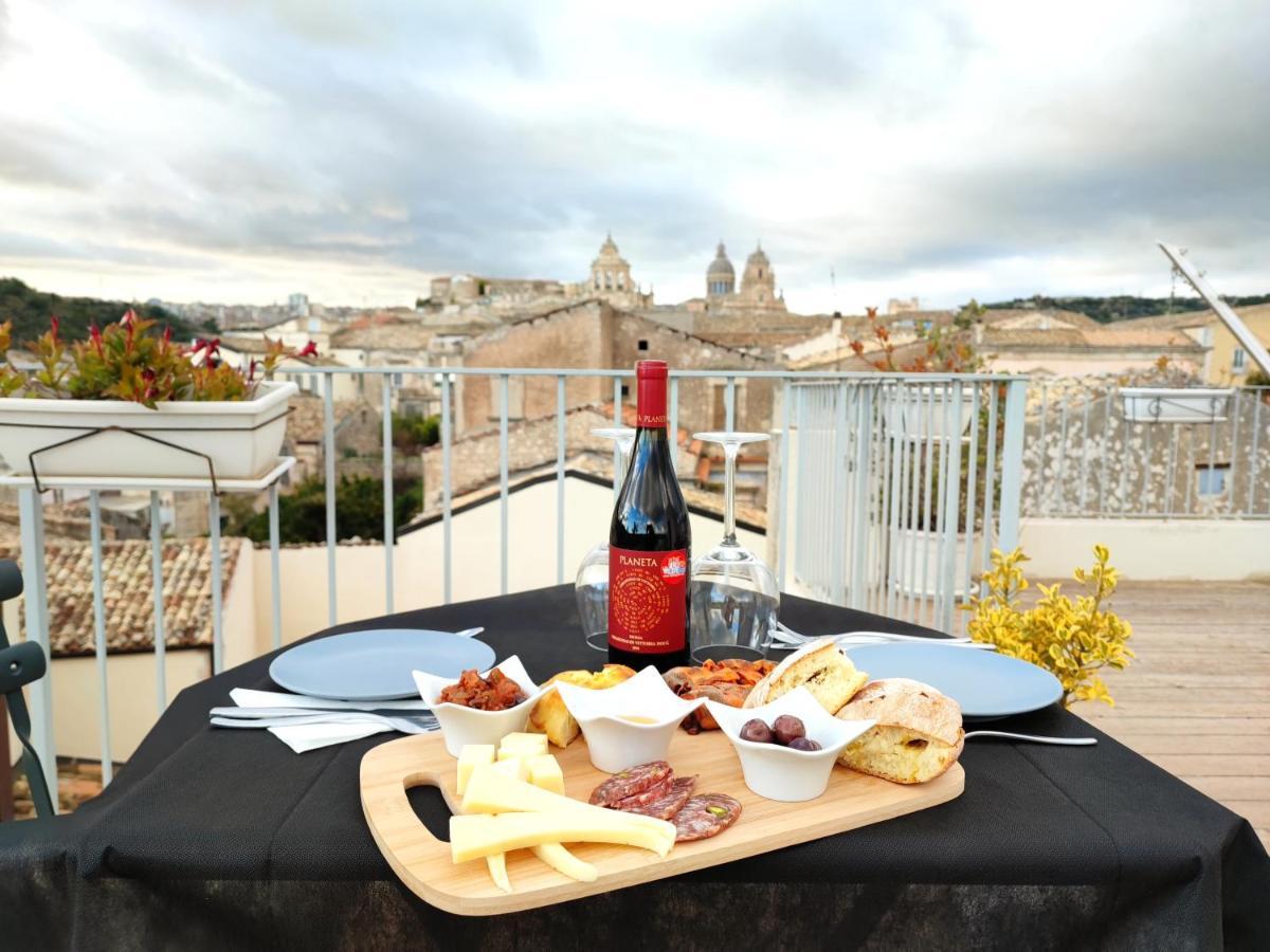 Terrazza Dei Sogni Bed & Breakfast Ragusa Exterior photo
