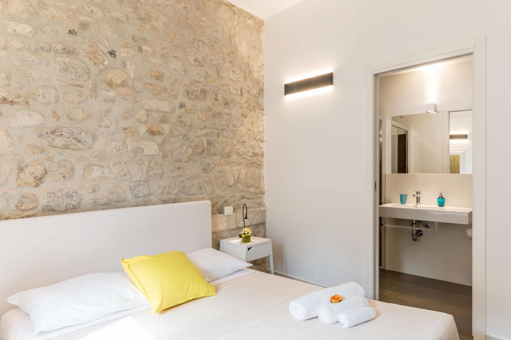 Terrazza Dei Sogni Bed & Breakfast Ragusa Exterior photo